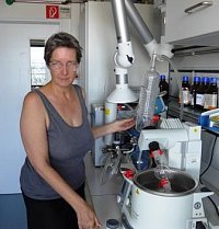 Prof. Kerstin Andrae-Marobela at the Institute of Pharmacy, MLU 
